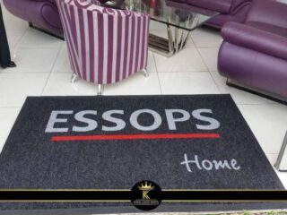 1549637873-65-king-logo-mats