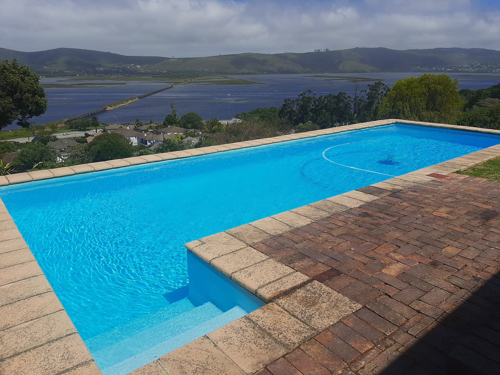 Lifestyle Pool Service – Knysna