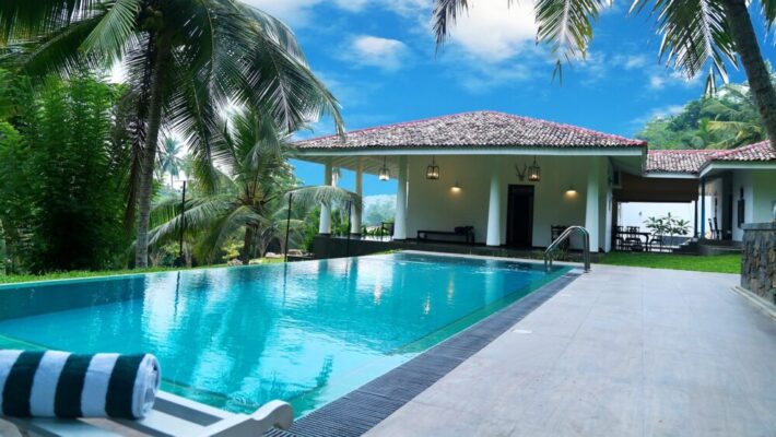 Subtropical Garden & Pool Services